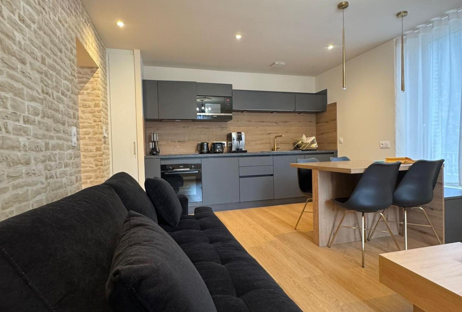 Appartements Confortables Avec Vue Montagne - Residence Villa Belle Fleur Chateau-Ville-Vieille Экстерьер фото